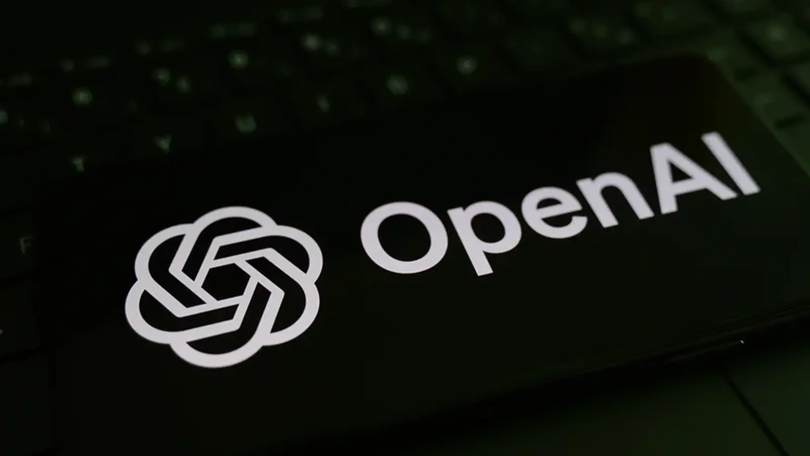 OpenAI entraîne ses modèles IA sans accès Internet