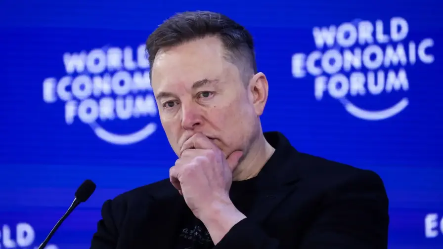 Elon Musk prédit une ère d’abondance grâce à l’IA