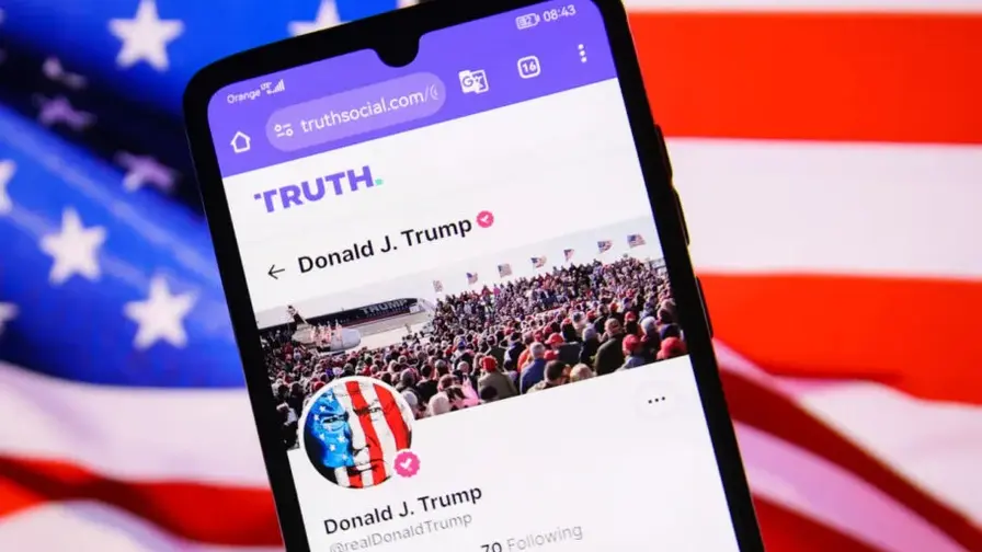 La Maison-Blanche encense Truth Social face aux chiffres