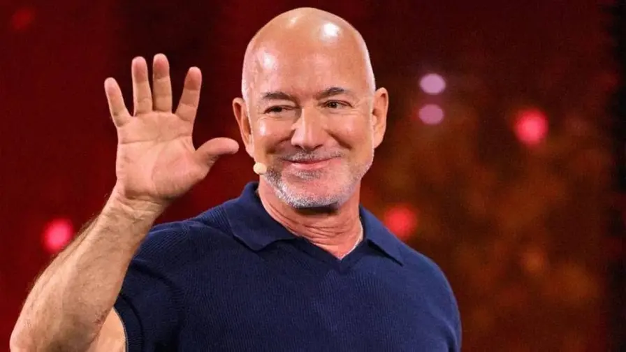 Jeff Bezos prévoit des semaines de travail de trois jours