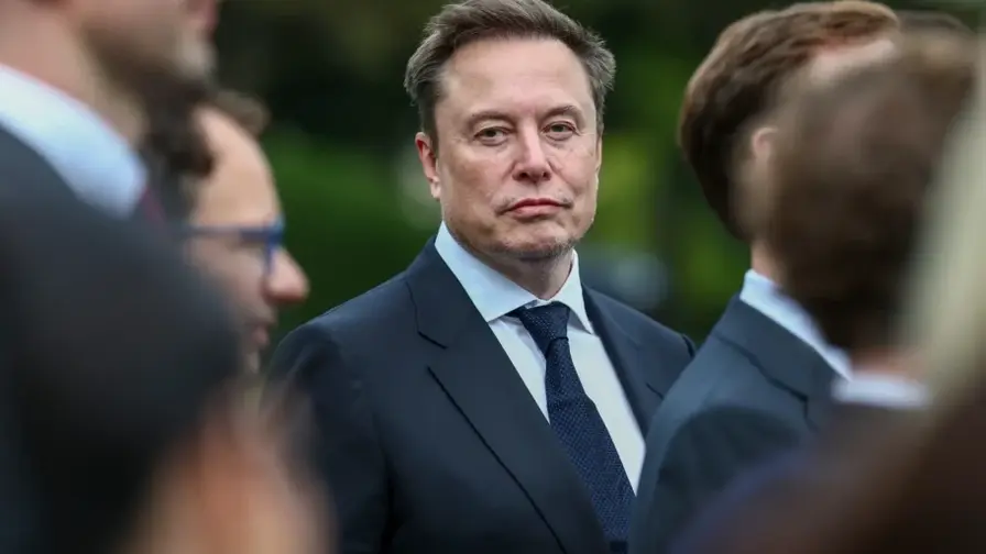 Elon Musk redevient milliardaire en milliers de milliards