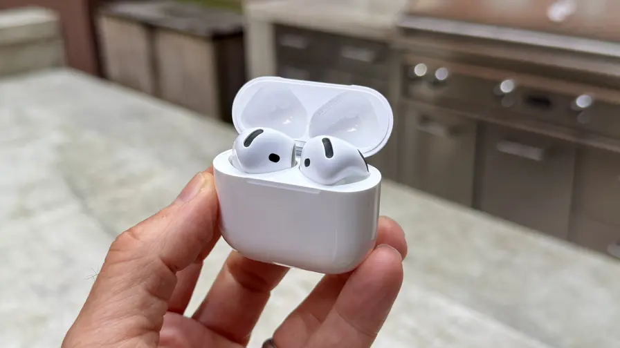 AirPods 5 : iFixit confirme des batteries plus faciles