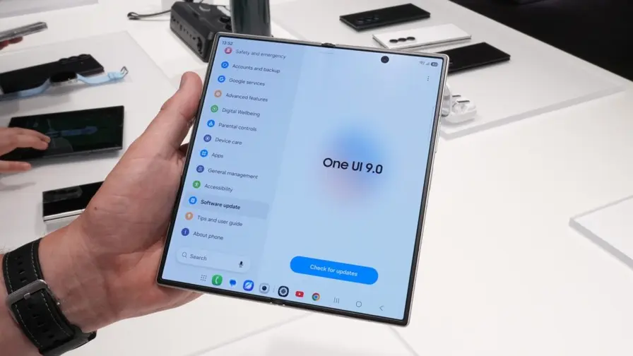 One UI 9 arrive sur les Galaxy S24 avec Android 17