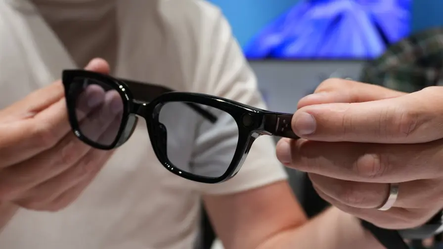 Samsung préparerait ses lunettes IA pour novembre