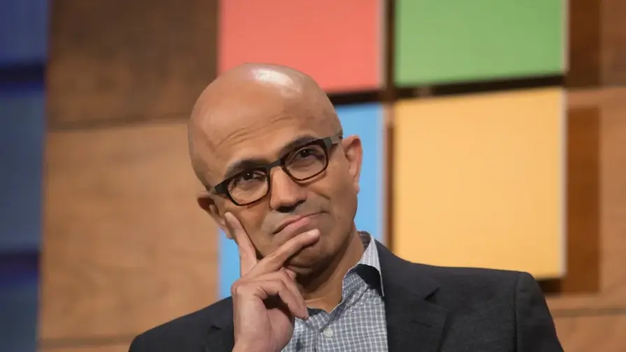 Satya Nadella veut mieux encadrer les modèles d'IA
